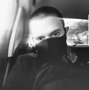 Meet your Posher, Christian